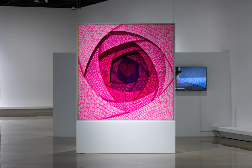 Pink installation work by Jeong Wookyung